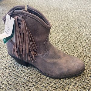 Ariat Brown Duchess Fringed Western Ankle …